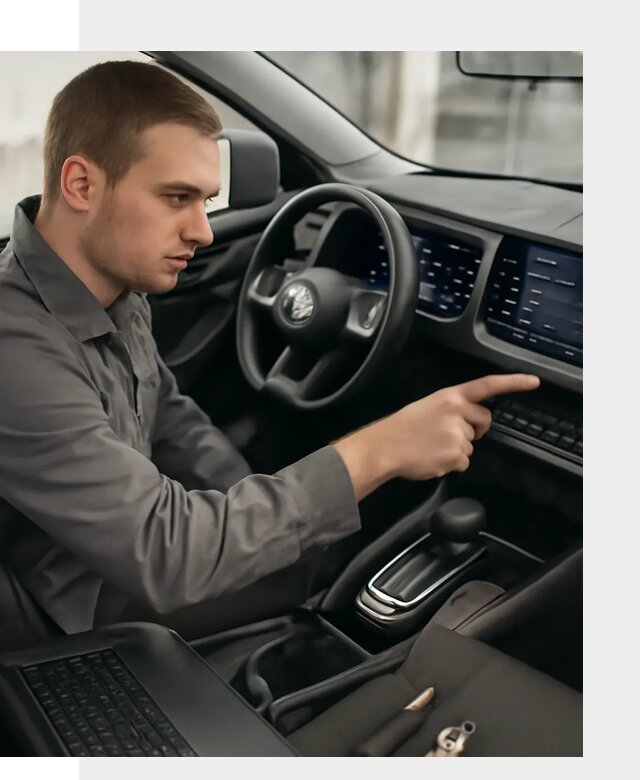 Русификация автомобиля Nissan N7 под ключ в Гагарине официально